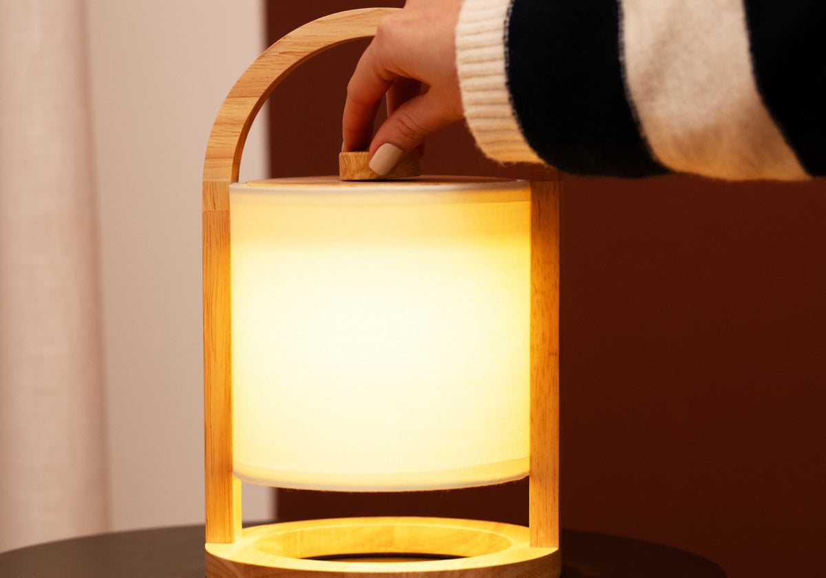 The-benefits-of-energy-efficiency-with-rechargeable-table-lamps Tavellio