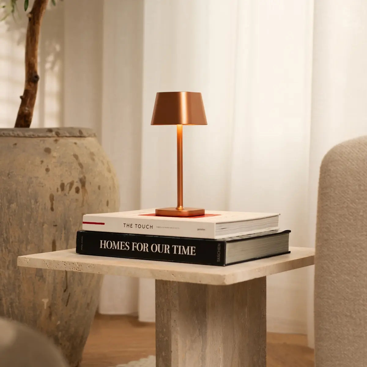 Ava Copper Rechargeable Table Lamp | Stylish, Cordless & Dimmable Tavellio