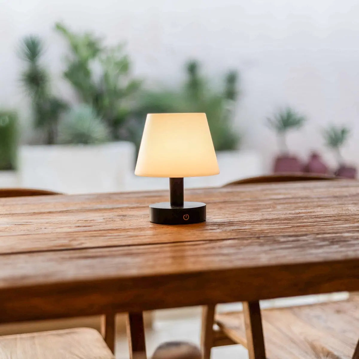 Teddy Black Wooden Rechargeable Table Lamp | Dimmable & Cordless with 3 Light Modes Tavellio