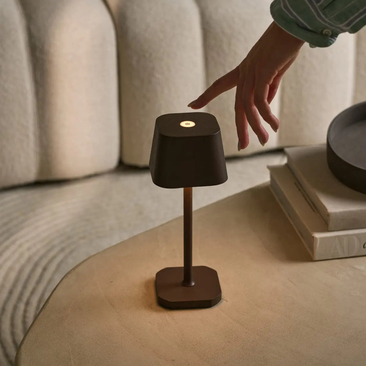 Ava Mocha Brown Rechargeable Table Lamp | Cordless & Dimmable Tavellio