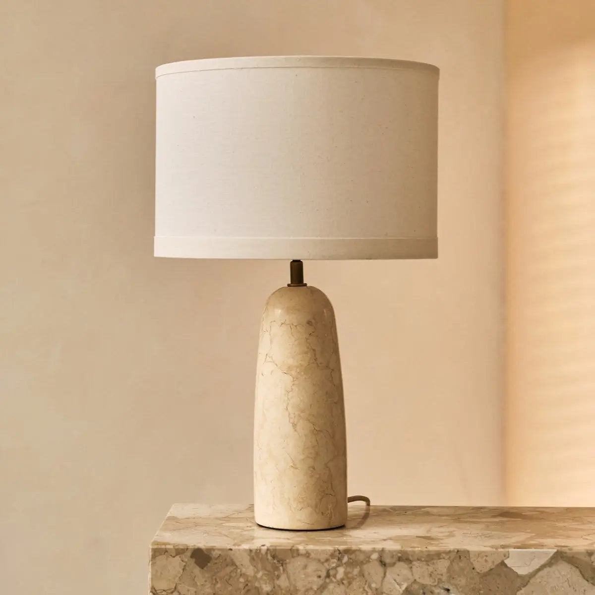 Charlotte Marble Lamp with Cotton Shade – Elegant Lighting for Your Home Tavellio