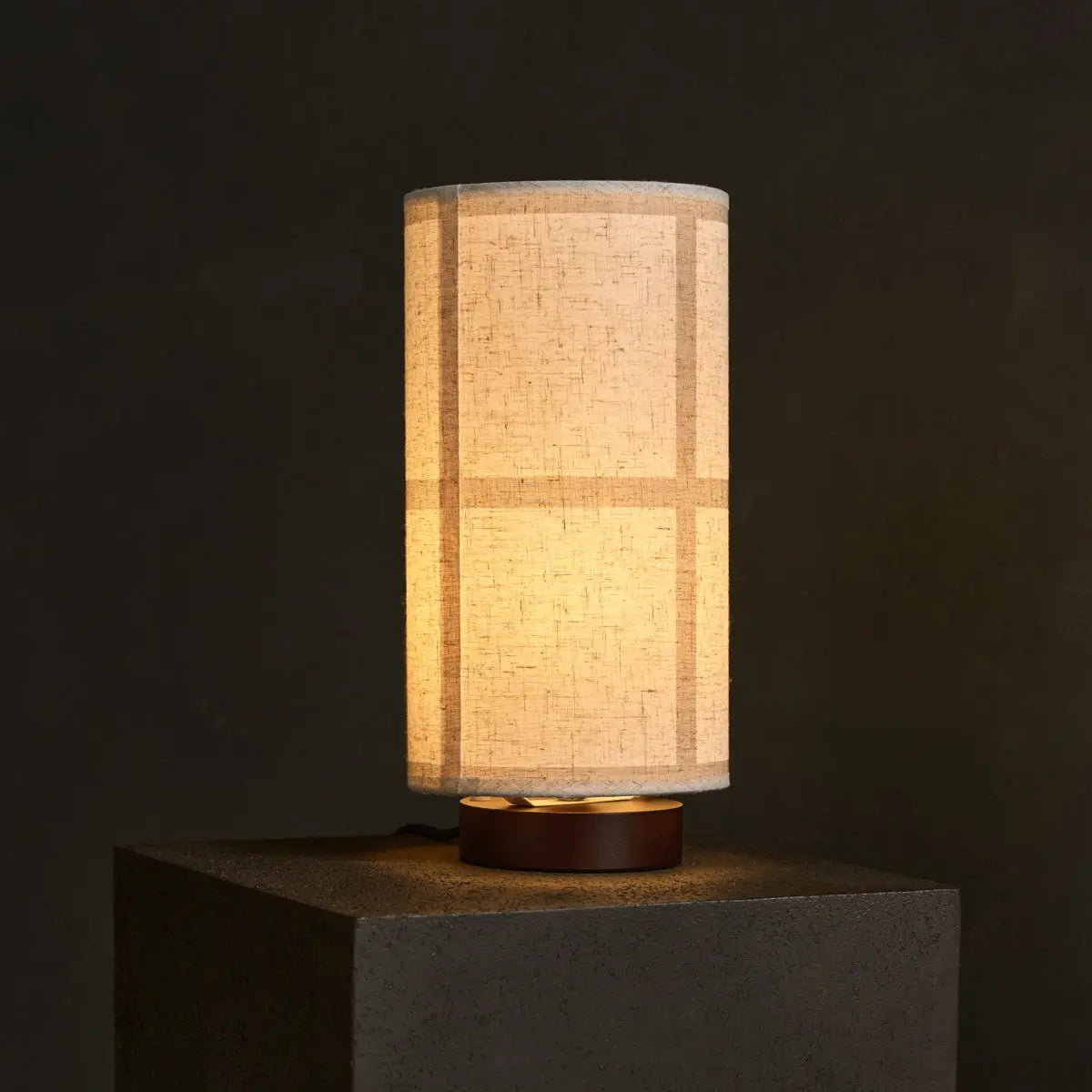 Sakura Dark Brown Table Lamp with Linen Shade | Handmade & Stylish Lighting Tavellio