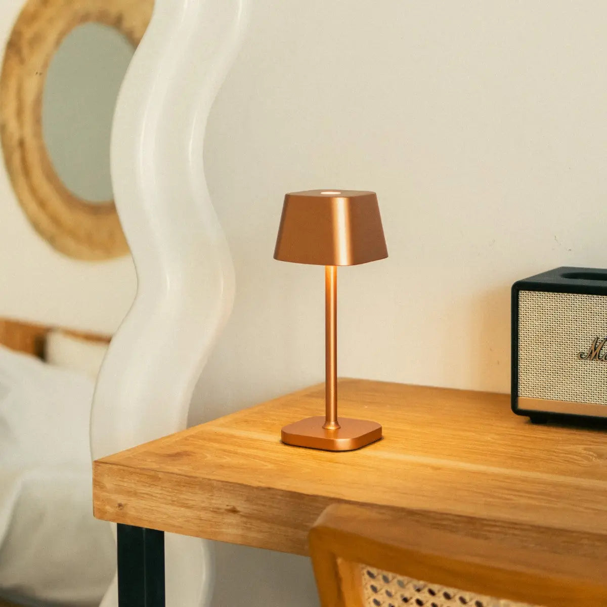 Ava Copper Rechargeable Table Lamp | Stylish, Cordless & Dimmable Tavellio